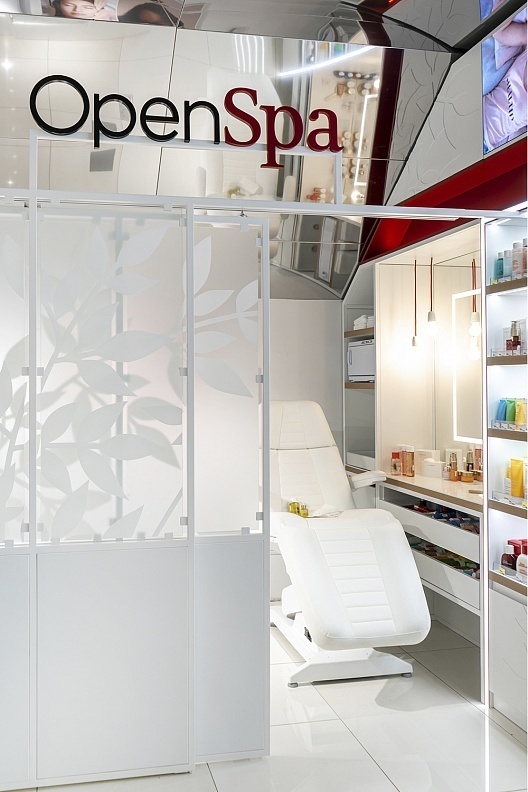 В Санкт-Петербурге появился спа-кабинет Clarins Open Spa